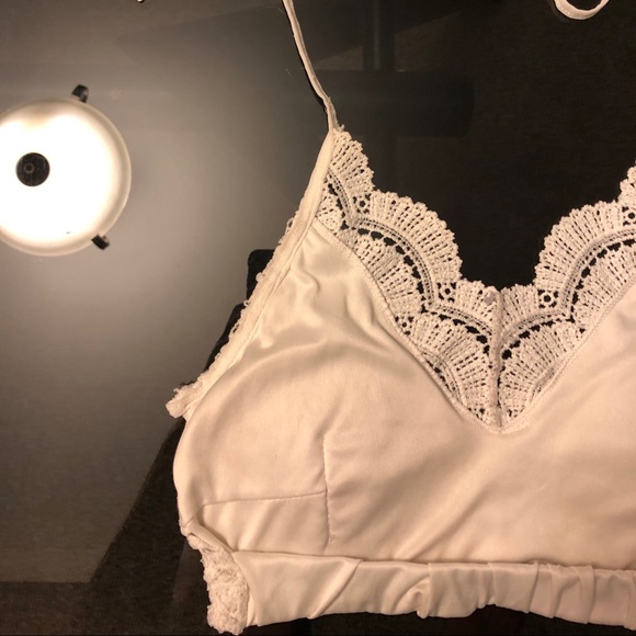 WOMANS TIE UP TOP - Picture 5 of 5